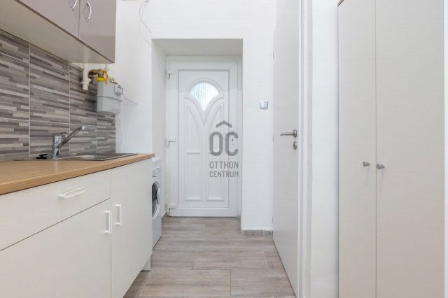 Eladó téglalakás, Budapesten, IX. kerületben 44.9 M Ft, 1 szobás