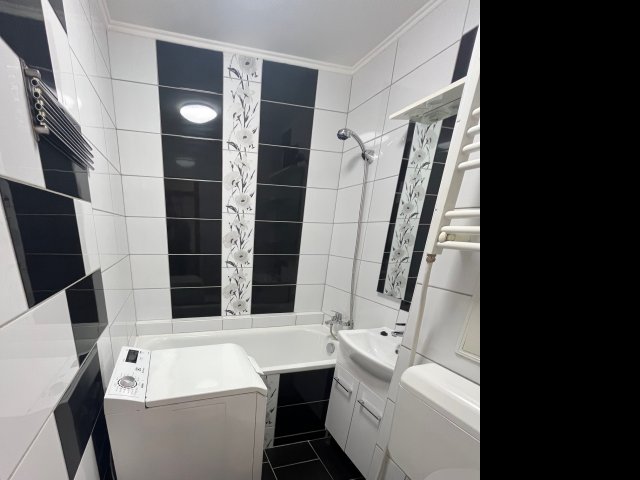 Eladó panellakás, Miskolcon 33.9 M Ft, 1+1 szobás