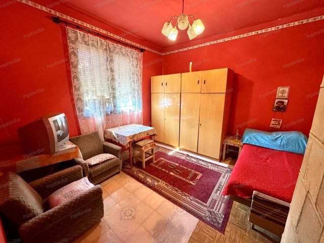 Eladó családi ház, Ófehértón 11.9 M Ft, 2 szobás
