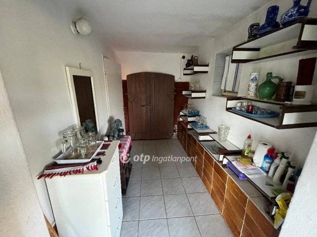 Eladó nyaraló, Gyódon 22 M Ft, 1 szobás / költözzbe.hu