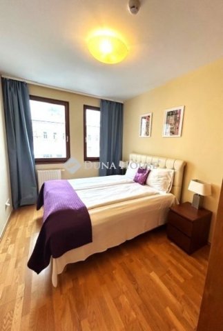 Eladó téglalakás, Budapesten, VI. kerületben 109.9 M Ft