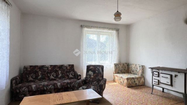 Eladó családi ház, Szarvaskőben 30.99 M Ft, 2 szobás