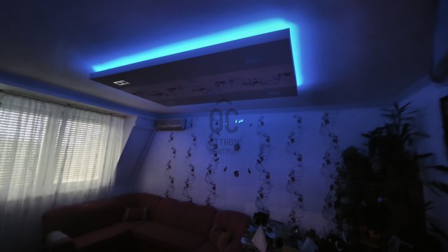 Eladó panellakás, Debrecenben 69.9 M Ft, 3 szobás