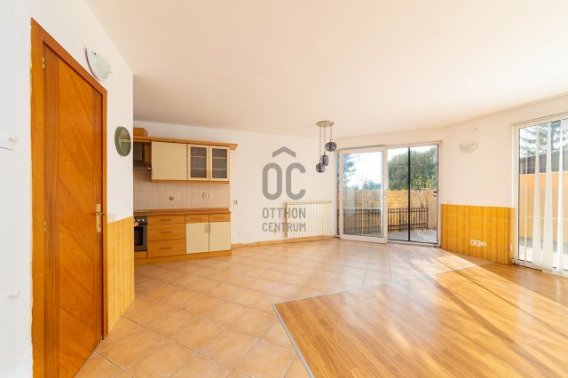 Eladó sorház, Csömörön 109.9 M Ft, 4 szobás