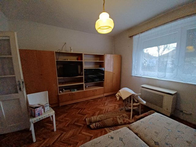 Eladó családi ház, Bárándon 16.9 M Ft, 2 szobás