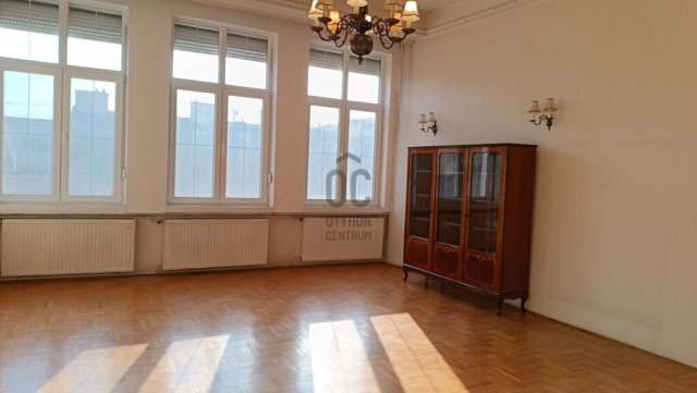 Eladó téglalakás, Budapesten, I. kerületben 129.8 M Ft, 2 szobás