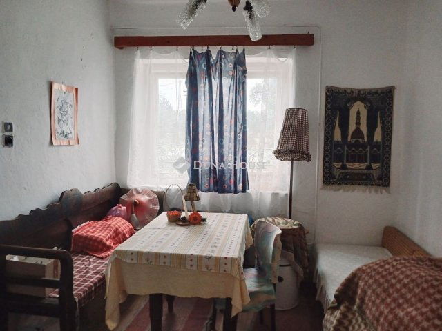 Eladó családi ház, Sárrétudvarin 12.99 M Ft, 1+1 szobás