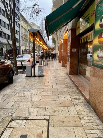 Kiadó téglalakás, albérlet, Budapesten, V. kerületben, 6 szobás