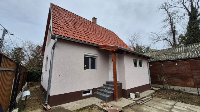 Eladó családi ház, Szigetszentmiklóson, Hajnal utcában 59.9 M Ft