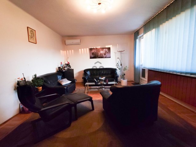 Eladó családi ház, Budapesten, X. kerületben 340 M Ft, 7 szobás