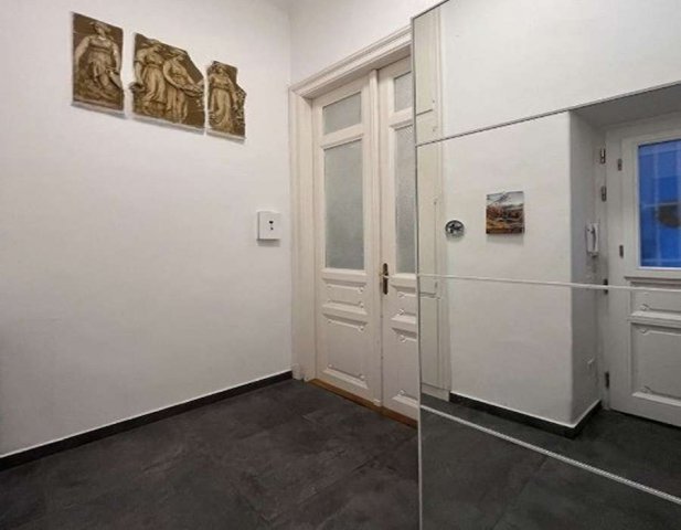 Kiadó téglalakás, albérlet, V. kerületben, Mérleg utcában