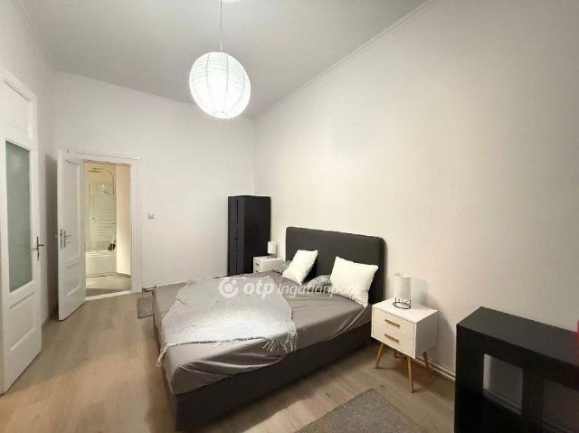 Eladó téglalakás, Budapesten, VIII. kerületben 89.9 M Ft