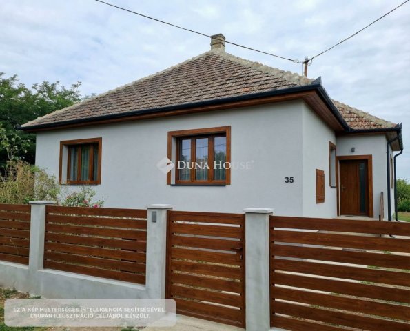 Eladó családi ház, Tyukodon 11.9 M Ft, 3 szobás