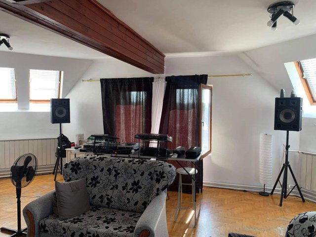 Eladó téglalakás, Nyíregyházán 95 M Ft, 1 szobás