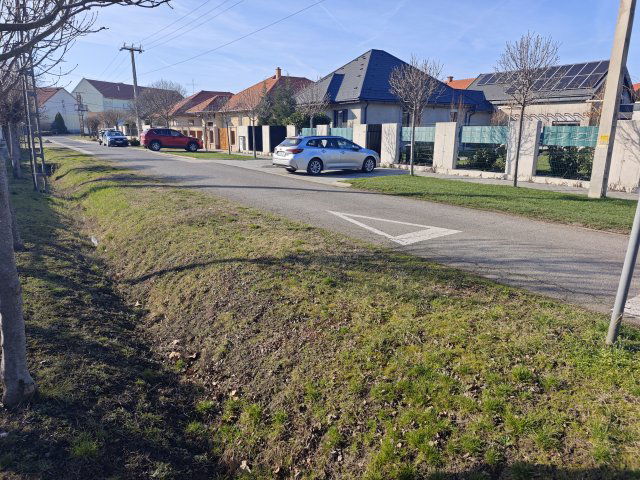 Eladó családi ház, Gyulán, Deák Ferenc téren 39.9 M Ft