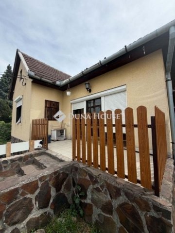 Eladó családi ház, Pilisen 54.9 M Ft, 3 szobás