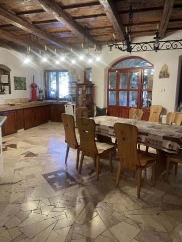 Eladó ipari ingatlan, Etyeken 849 M Ft / költözzbe.hu