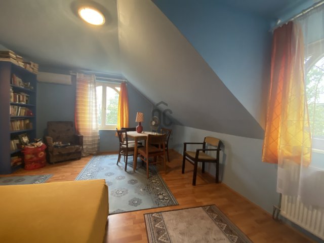 Eladó családi ház, Gödön 152.6 M Ft, 5 szobás
