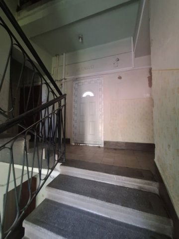 Eladó téglalakás, Szolnokon 19.4 M Ft, 1 szobás