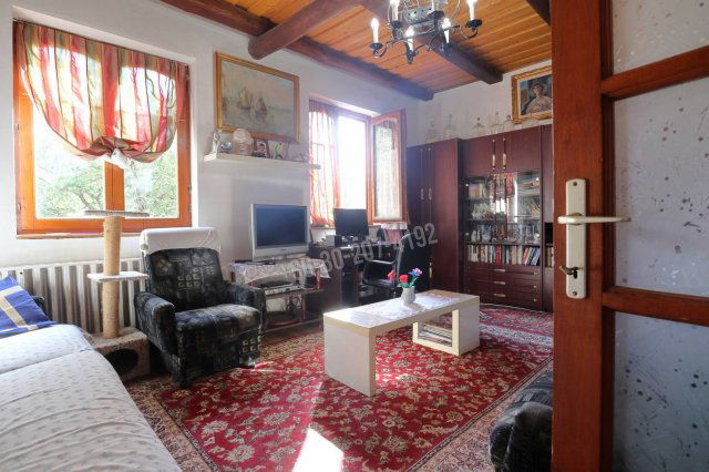 Eladó családi ház, Szegeden 75.9 M Ft, 4 szobás