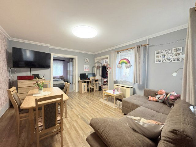 Eladó családi ház, Törtelen 25.9 M Ft, 2 szobás