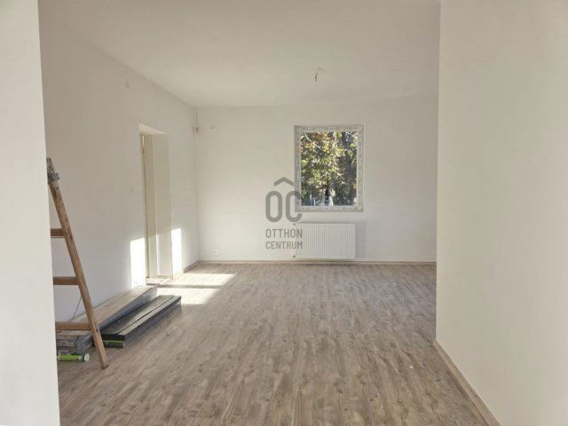 Eladó téglalakás, Szigethalmon 46.5 M Ft, 2 szobás