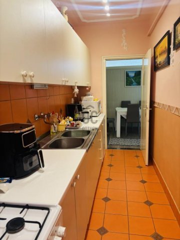 Eladó téglalakás, Cegléden 52.99 M Ft, 3 szobás