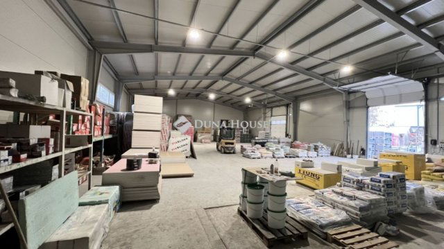 Eladó ipari ingatlan, Budapesten, XVI. kerületben 650 M Ft