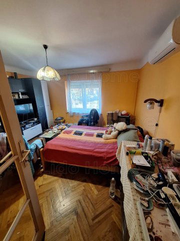 Eladó családi ház, Kaposváron 35 M Ft, 3+2 szobás