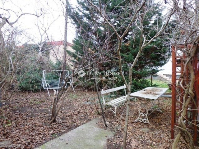 Eladó családi ház, Budapesten, XVIII. kerületben 109 M Ft