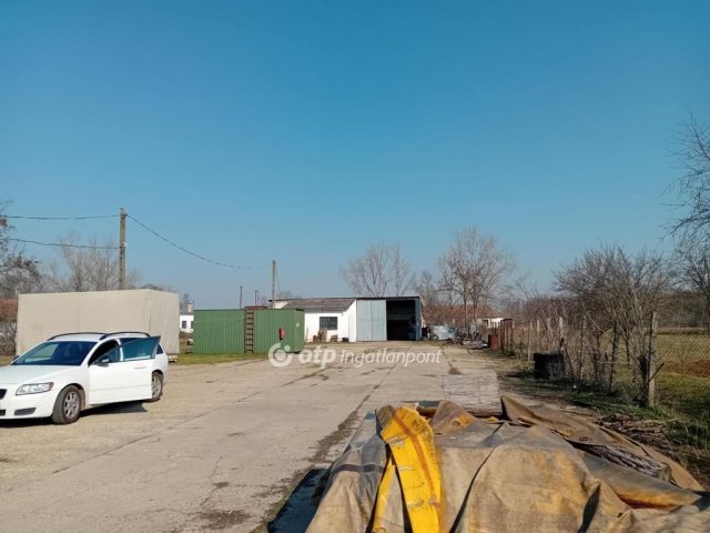 Eladó telek, Berekböszörményen 26 M Ft / költözzbe.hu
