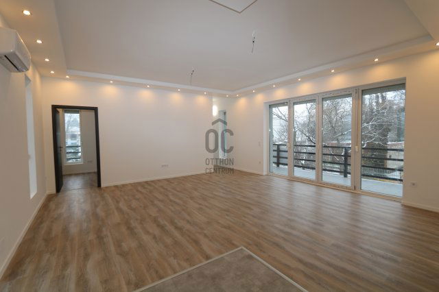 Eladó családi ház, Siófokon 82 M Ft, 3 szobás