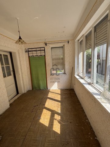Eladó családi ház, Izsófalván 5.5 M Ft, 1 szobás