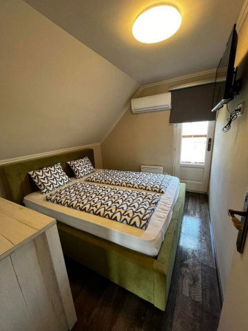 Eladó nyaraló, Békésszentandráson 99 M Ft, 3 szobás