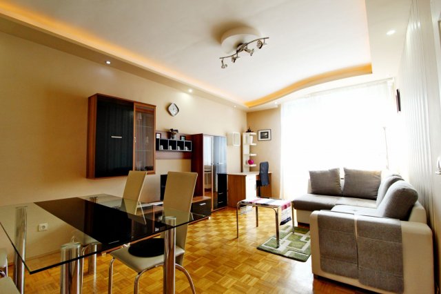 Kiadó téglalakás, albérlet, Debrecenben 180 E Ft / hó, 2 szobás