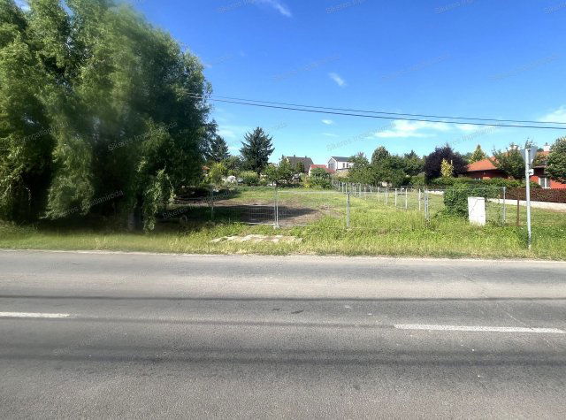 Eladó telek, Tatán 31.49 M Ft / költözzbe.hu