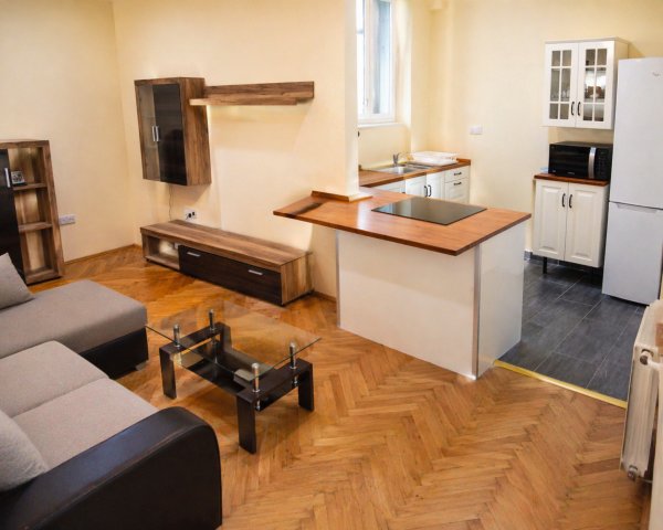 Kiadó téglalakás, albérlet, IX. kerületben, Lónyay utcában