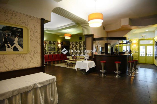 Eladó ipari ingatlan, Nagykőrösön 280 M Ft