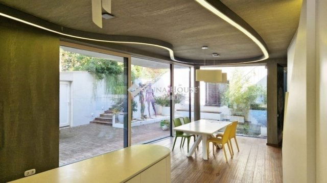 Eladó családi ház, Budapesten, III. kerületben 520 M Ft