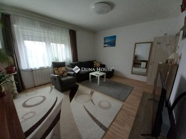 Eladó téglalakás, Budapesten, XVII. kerületben 71.9 M Ft