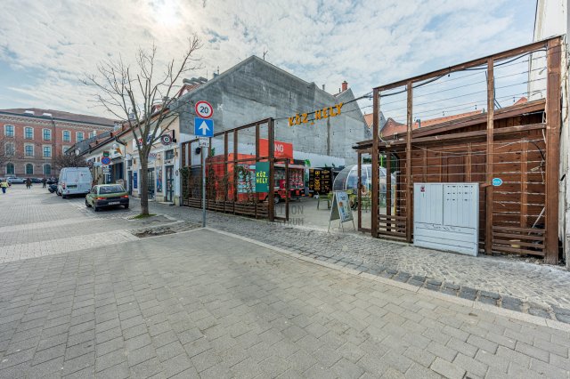 Eladó telek, Budapesten, III. kerületben, Bécsi úton 365 M Ft