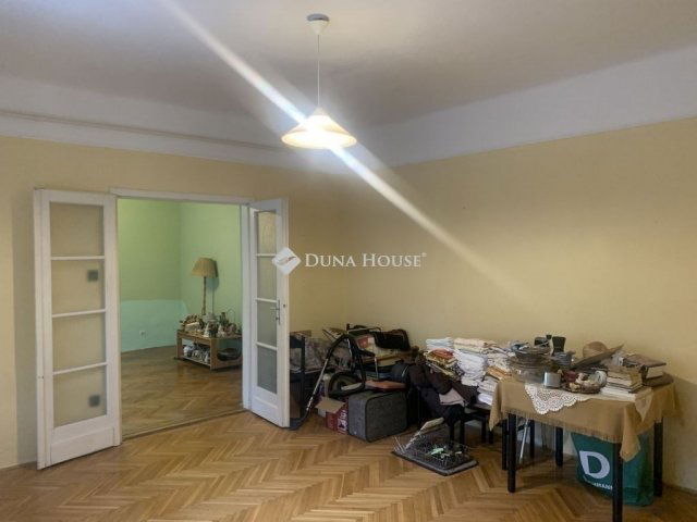 Eladó családi ház, Budapesten, XVIII. kerületben 76.9 M Ft