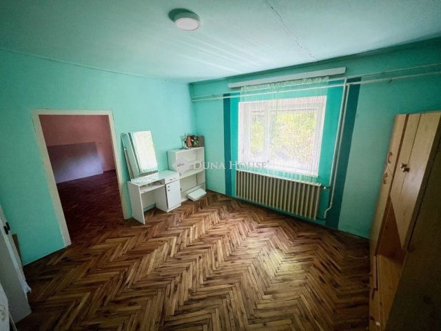 Eladó családi ház, Kápolnásnyéken 41 M Ft, 3 szobás