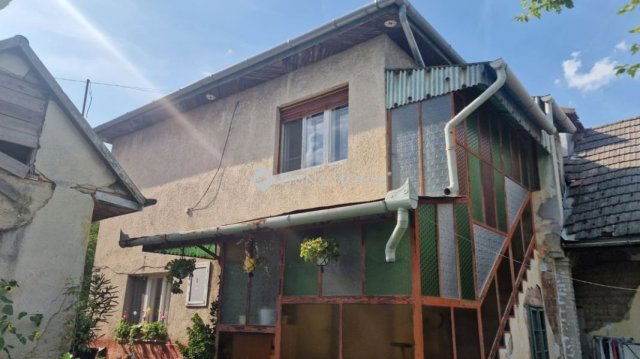 Eladó családi ház, Galgamácsán 35 M Ft, 5 szobás
