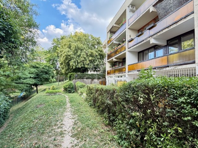 Eladó téglalakás, Budapesten, III. kerületben 94.9 M Ft