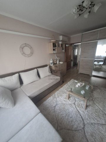 Eladó panellakás, Debrecenben 57.9 M Ft, 3 szobás