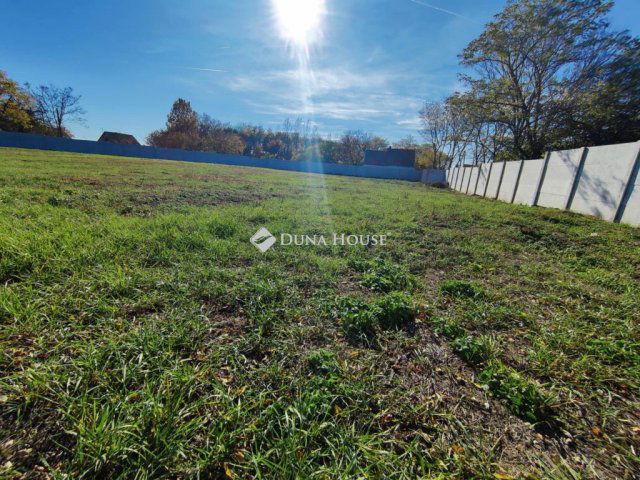 Eladó telek, Monoron 40 M Ft / költözzbe.hu