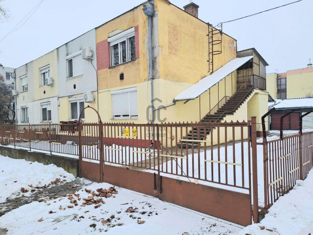 Eladó téglalakás, Kecskeméten 29.9 M Ft, 1 szobás