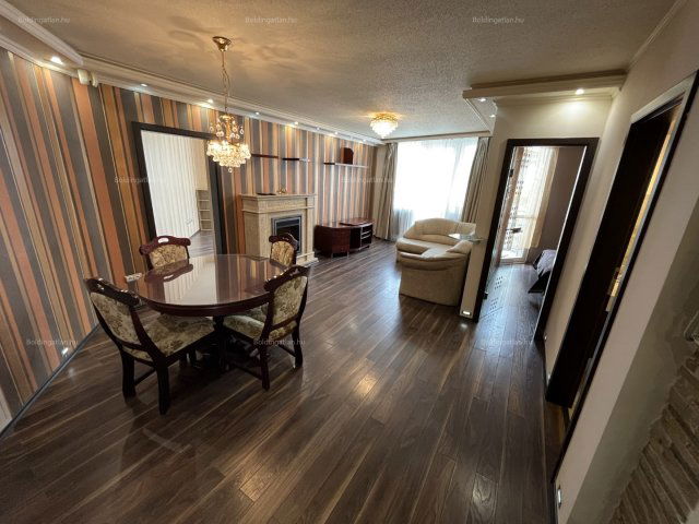 Kiadó téglalakás, albérlet, Kaposváron, Berzsenyi utcában