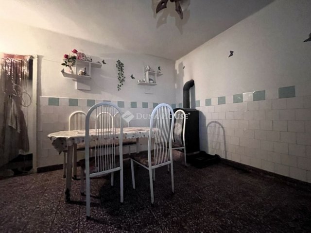 Eladó családi ház, Berhidán 30 M Ft, 2+1 szobás